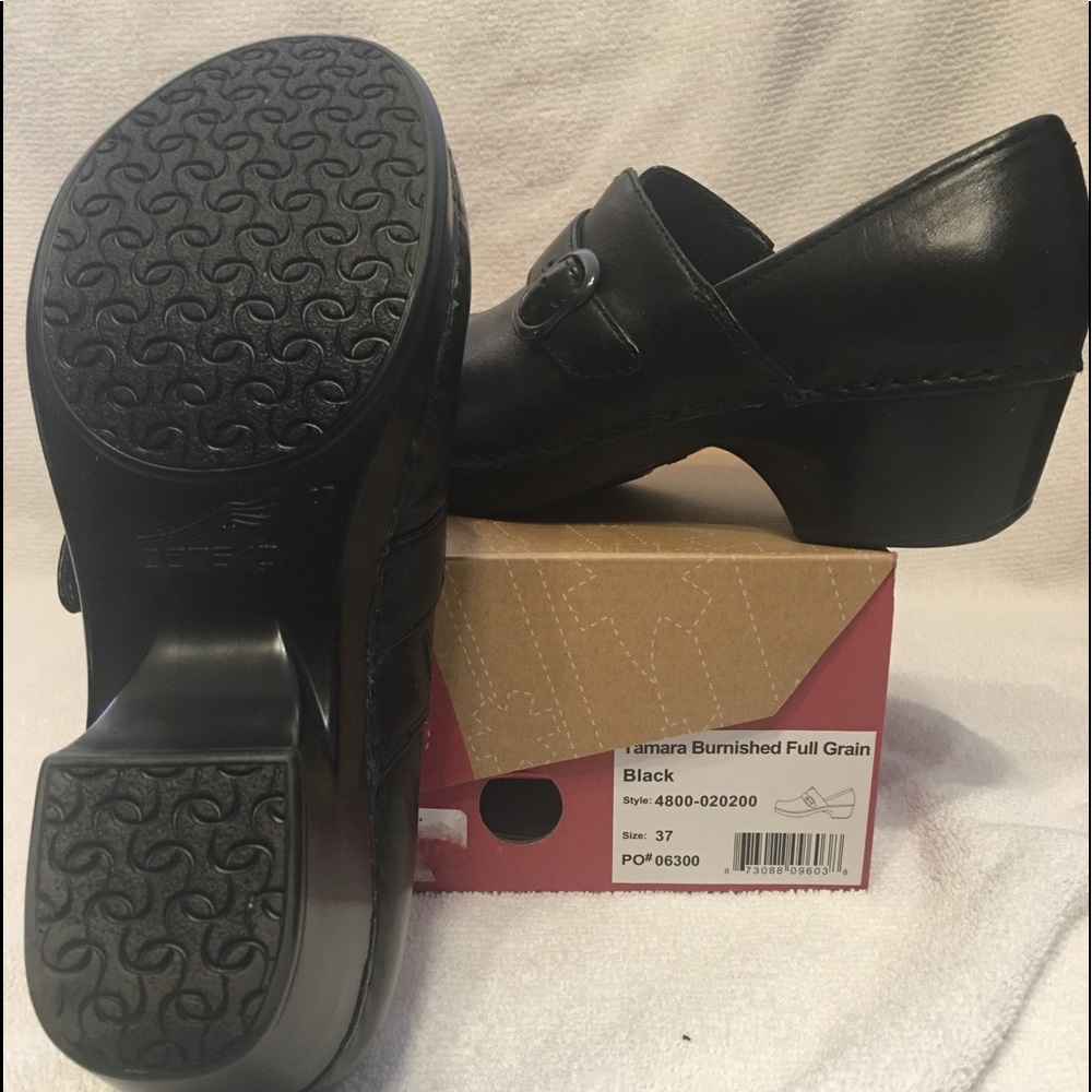 Shoes - Picture 2 of 2